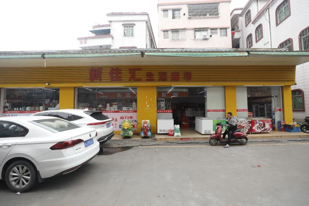 9d1e7eec319d348982aa0aaf106c0d22.jpg