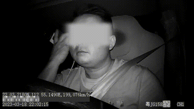 53ece688ed32dcab42ca8f004f2ee78d.gif