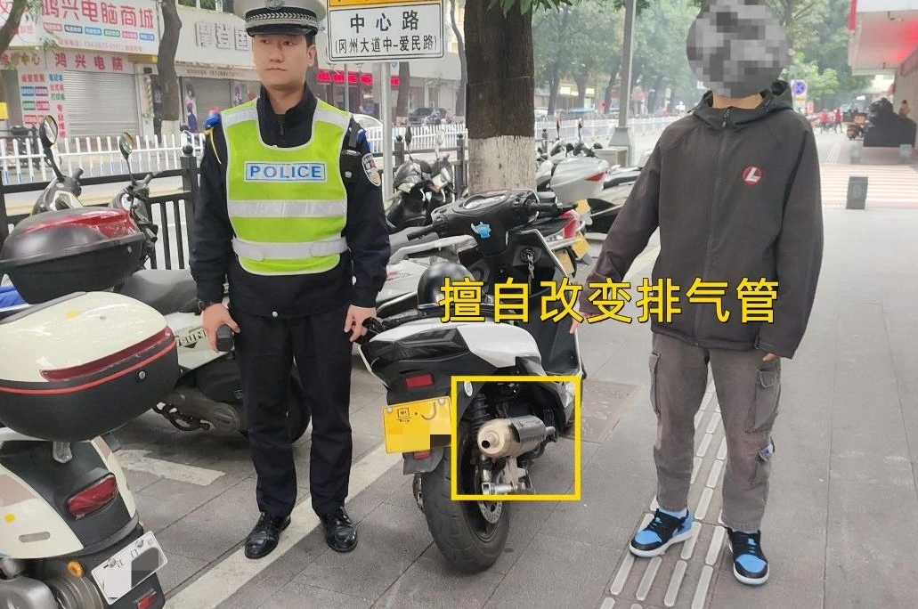 105310d5gx92rtrug92772.png