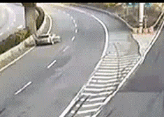 181825efoyyode8yxk88zb.gif